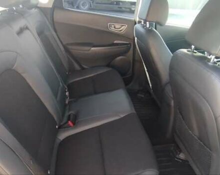 Сірий Хендай Kona Electric, об'ємом двигуна 0 л та пробігом 134 тис. км за 17800 $, фото 11 на Automoto.ua