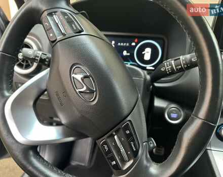 Сірий Хендай Kona Electric, об'ємом двигуна 0 л та пробігом 44 тис. км за 17600 $, фото 20 на Automoto.ua