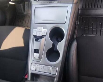 Сірий Хендай Kona Electric, об'ємом двигуна 0 л та пробігом 134 тис. км за 17800 $, фото 15 на Automoto.ua