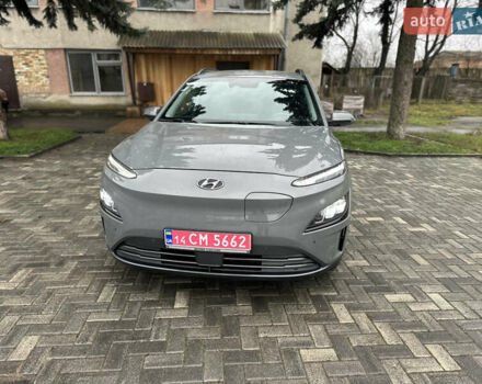 Сірий Хендай Kona Electric, об'ємом двигуна 0 л та пробігом 44 тис. км за 17600 $, фото 10 на Automoto.ua