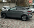 Серый Хендай Kona Electric, объемом двигателя 0 л и пробегом 65 тыс. км за 17999 $, фото 43 на Automoto.ua