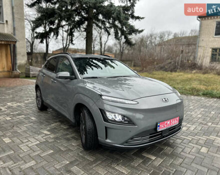 Сірий Хендай Kona Electric, об'ємом двигуна 0 л та пробігом 44 тис. км за 17600 $, фото 5 на Automoto.ua