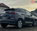 Серый Хендай Kona Electric, объемом двигателя 0 л и пробегом 72 тыс. км за 20154 $, фото 7 на Automoto.ua