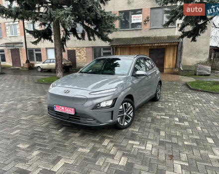 Сірий Хендай Kona Electric, об'ємом двигуна 0 л та пробігом 44 тис. км за 17600 $, фото 2 на Automoto.ua