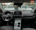 Сірий Хендай Kona Electric, об'ємом двигуна 0 л та пробігом 47 тис. км за 17355 $, фото 40 на Automoto.ua