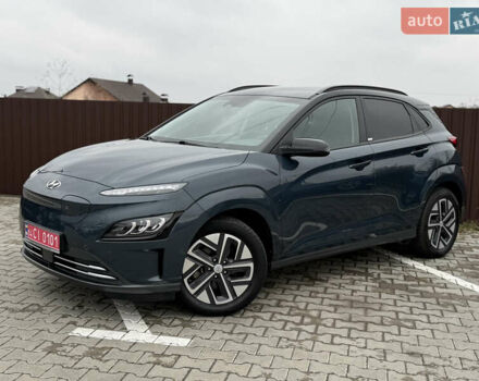 Сірий Хендай Kona Electric, об'ємом двигуна 0 л та пробігом 37 тис. км за 18100 $, фото 3 на Automoto.ua