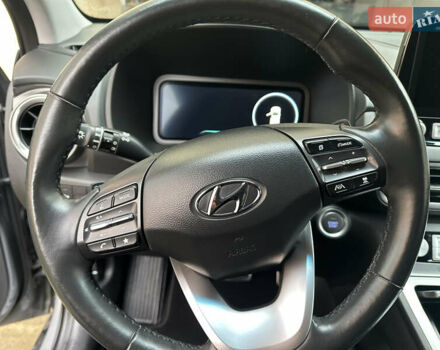 Сірий Хендай Kona Electric, об'ємом двигуна 0 л та пробігом 44 тис. км за 17600 $, фото 23 на Automoto.ua