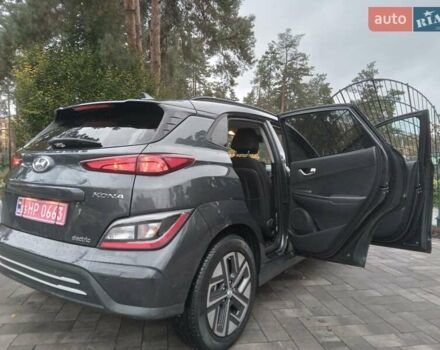Сірий Хендай Kona Electric, об'ємом двигуна 0 л та пробігом 59 тис. км за 16890 $, фото 29 на Automoto.ua