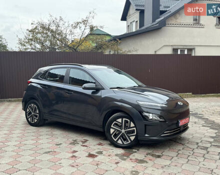 Сірий Хендай Kona Electric, об'ємом двигуна 0 л та пробігом 112 тис. км за 18999 $, фото 57 на Automoto.ua
