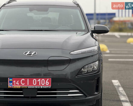 Серый Хендай Kona Electric, объемом двигателя 0 л и пробегом 50 тыс. км за 18500 $, фото 23 на Automoto.ua