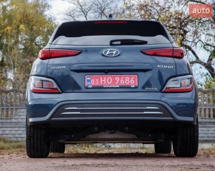 Серый Хендай Kona Electric, объемом двигателя 0 л и пробегом 46 тыс. км за 17950 $, фото 22 на Automoto.ua