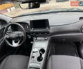Серый Хендай Kona Electric, объемом двигателя 0 л и пробегом 112 тыс. км за 18999 $, фото 32 на Automoto.ua