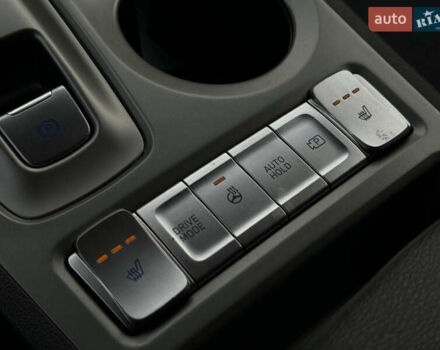 Сірий Хендай Kona Electric, об'ємом двигуна 0 л та пробігом 48 тис. км за 17500 $, фото 32 на Automoto.ua