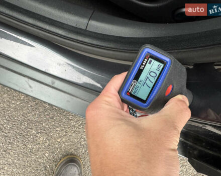 Серый Хендай Kona Electric, объемом двигателя 0 л и пробегом 50 тыс. км за 18500 $, фото 55 на Automoto.ua