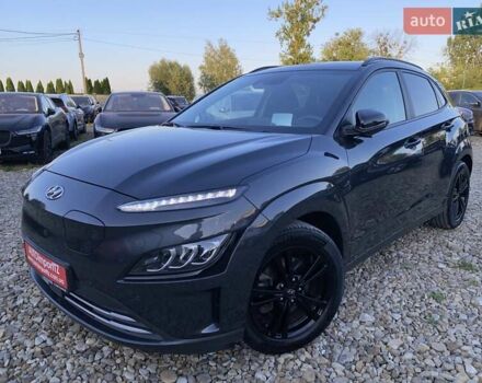 Серый Хендай Kona Electric, объемом двигателя 0 л и пробегом 115 тыс. км за 20600 $, фото 11 на Automoto.ua