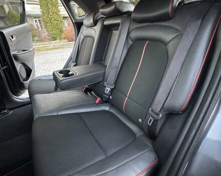 Сірий Хендай Kona Electric, об'ємом двигуна 0 л та пробігом 69 тис. км за 20700 $, фото 100 на Automoto.ua