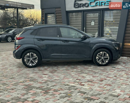 Сірий Хендай Kona Electric, об'ємом двигуна 0 л та пробігом 48 тис. км за 17500 $, фото 46 на Automoto.ua