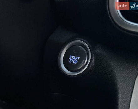 Серый Хендай Kona Electric, объемом двигателя 0 л и пробегом 80 тыс. км за 20700 $, фото 68 на Automoto.ua