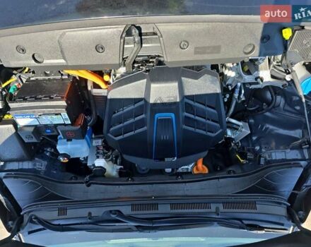 Серый Хендай Kona Electric, объемом двигателя 0 л и пробегом 31 тыс. км за 15000 $, фото 12 на Automoto.ua