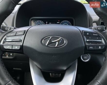 Серый Хендай Kona Electric, объемом двигателя 0 л и пробегом 115 тыс. км за 20600 $, фото 31 на Automoto.ua