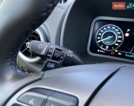 Серый Хендай Kona Electric, объемом двигателя 0 л и пробегом 115 тыс. км за 20600 $, фото 32 на Automoto.ua