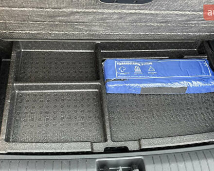 Сірий Хендай Kona Electric, об'ємом двигуна 0 л та пробігом 103 тис. км за 19700 $, фото 16 на Automoto.ua