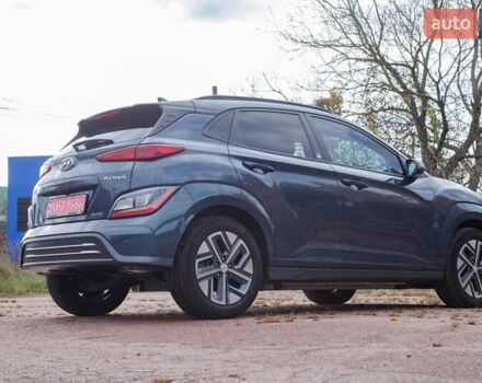 Серый Хендай Kona Electric, объемом двигателя 0 л и пробегом 46 тыс. км за 17950 $, фото 19 на Automoto.ua
