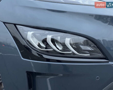 Сірий Хендай Kona Electric, об'ємом двигуна 0 л та пробігом 55 тис. км за 18500 $, фото 25 на Automoto.ua