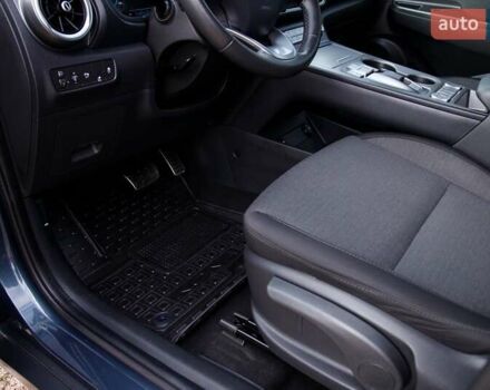 Серый Хендай Kona Electric, объемом двигателя 0 л и пробегом 46 тыс. км за 17950 $, фото 42 на Automoto.ua