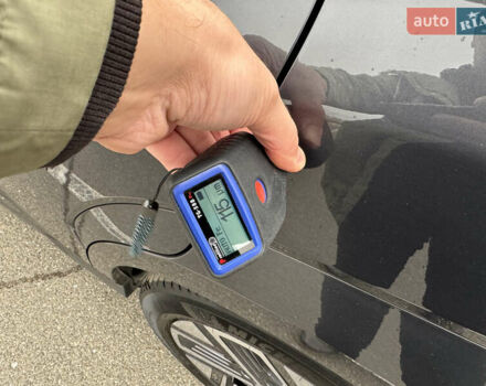 Серый Хендай Kona Electric, объемом двигателя 0 л и пробегом 50 тыс. км за 18500 $, фото 57 на Automoto.ua