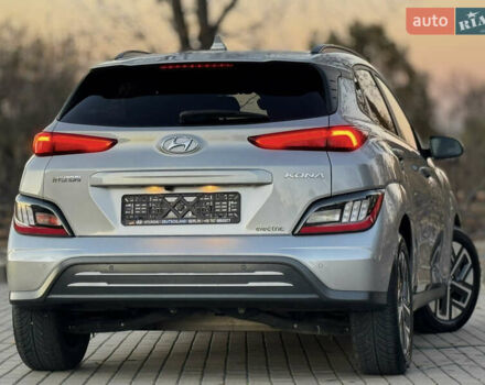 Серый Хендай Kona Electric, объемом двигателя 0 л и пробегом 80 тыс. км за 20700 $, фото 34 на Automoto.ua