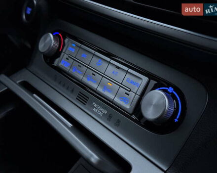 Сірий Хендай Kona Electric, об'ємом двигуна 0 л та пробігом 55 тис. км за 18500 $, фото 35 на Automoto.ua