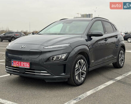Серый Хендай Kona Electric, объемом двигателя 0 л и пробегом 50 тыс. км за 18500 $, фото 16 на Automoto.ua
