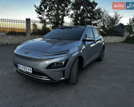 Серый Хендай Kona Electric, объемом двигателя 0 л и пробегом 55 тыс. км за 22000 $, фото 13 на Automoto.ua