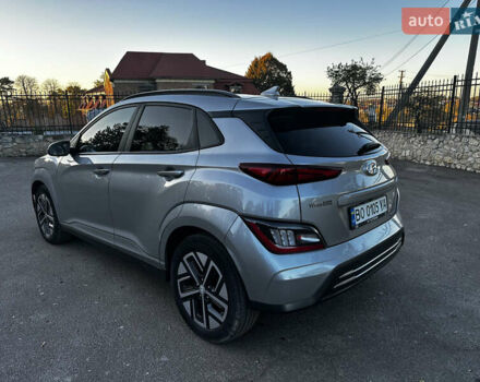 Серый Хендай Kona Electric, объемом двигателя 0 л и пробегом 55 тыс. км за 22000 $, фото 8 на Automoto.ua