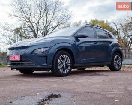Серый Хендай Kona Electric, объемом двигателя 0 л и пробегом 46 тыс. км за 17950 $, фото 1 на Automoto.ua