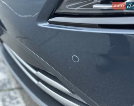 Сірий Хендай Kona Electric, об'ємом двигуна 0 л та пробігом 55 тис. км за 18500 $, фото 24 на Automoto.ua