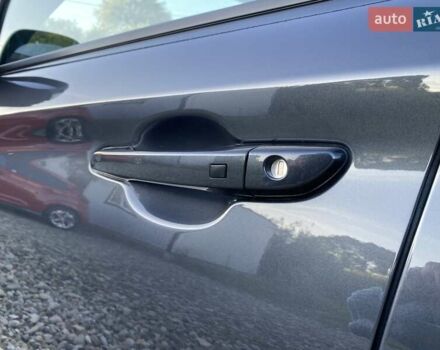 Серый Хендай Kona Electric, объемом двигателя 0 л и пробегом 115 тыс. км за 20600 $, фото 21 на Automoto.ua