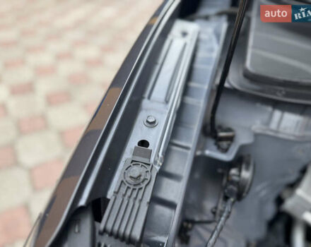 Серый Хендай Kona Electric, объемом двигателя 0 л и пробегом 112 тыс. км за 18499 $, фото 38 на Automoto.ua