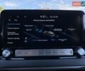 Серый Хендай Kona Electric, объемом двигателя 0 л и пробегом 115 тыс. км за 20600 $, фото 49 на Automoto.ua