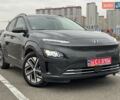 Серый Хендай Kona Electric, объемом двигателя 0 л и пробегом 50 тыс. км за 18500 $, фото 1 на Automoto.ua
