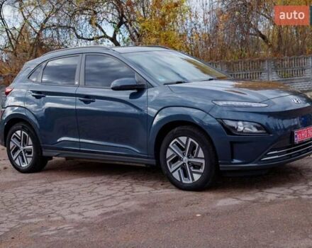 Серый Хендай Kona Electric, объемом двигателя 0 л и пробегом 46 тыс. км за 17950 $, фото 5 на Automoto.ua