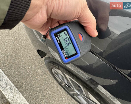 Серый Хендай Kona Electric, объемом двигателя 0 л и пробегом 50 тыс. км за 18500 $, фото 64 на Automoto.ua