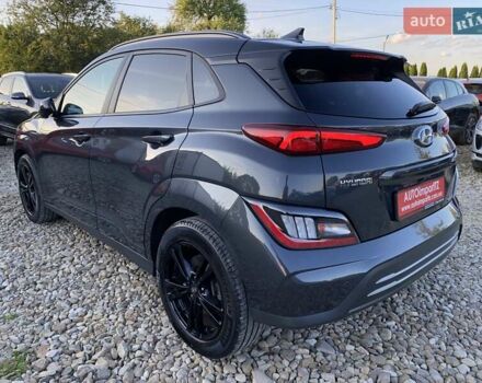 Серый Хендай Kona Electric, объемом двигателя 0 л и пробегом 115 тыс. км за 20600 $, фото 13 на Automoto.ua
