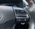 Серый Хендай Kona Electric, объемом двигателя 0 л и пробегом 115 тыс. км за 20600 $, фото 5 на Automoto.ua