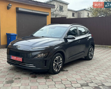 Сірий Хендай Kona Electric, об'ємом двигуна 0 л та пробігом 112 тис. км за 18999 $, фото 1 на Automoto.ua