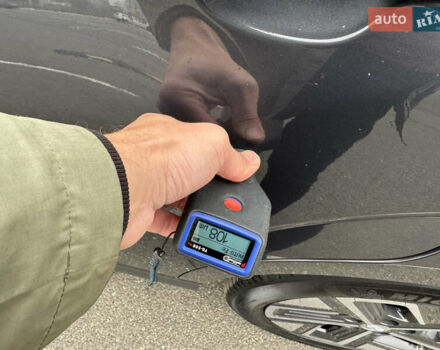 Серый Хендай Kona Electric, объемом двигателя 0 л и пробегом 50 тыс. км за 18500 $, фото 54 на Automoto.ua