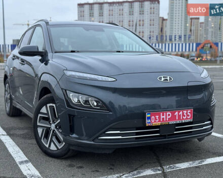 Сірий Хендай Kona Electric, об'ємом двигуна 0 л та пробігом 55 тис. км за 18500 $, фото 26 на Automoto.ua