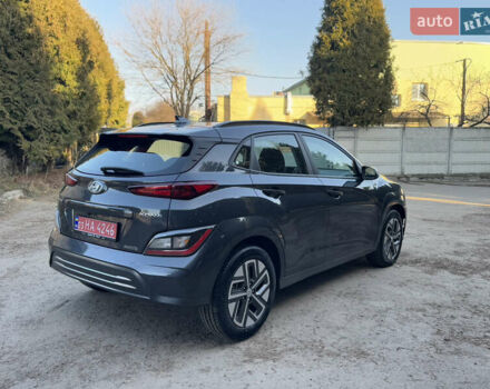Серый Хендай Kona Electric, объемом двигателя 0 л и пробегом 55 тыс. км за 15999 $, фото 5 на Automoto.ua