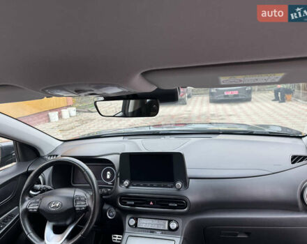 Сірий Хендай Kona Electric, об'ємом двигуна 0 л та пробігом 112 тис. км за 18999 $, фото 31 на Automoto.ua